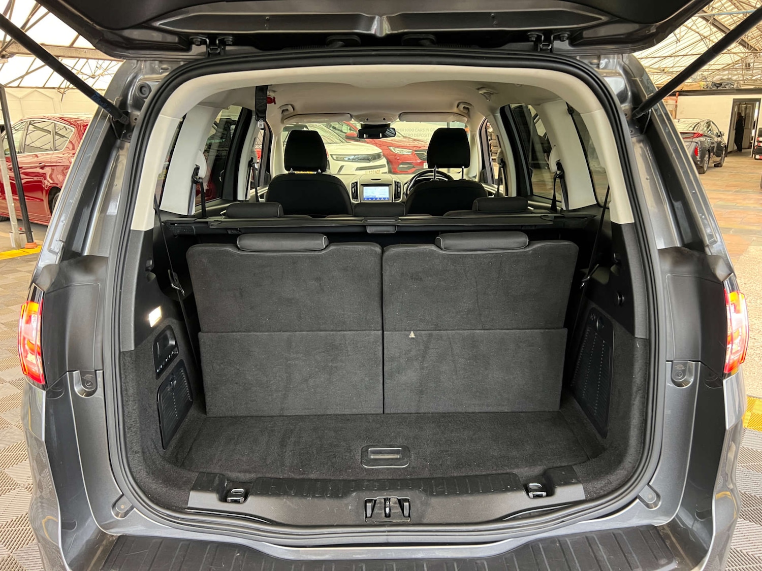 Vehicle 33