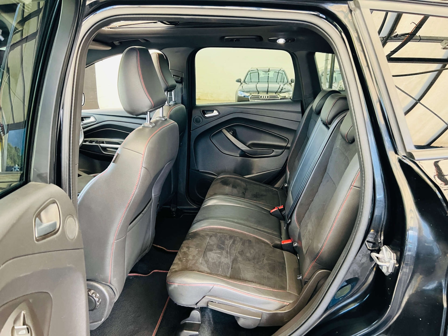 Vehicle 29