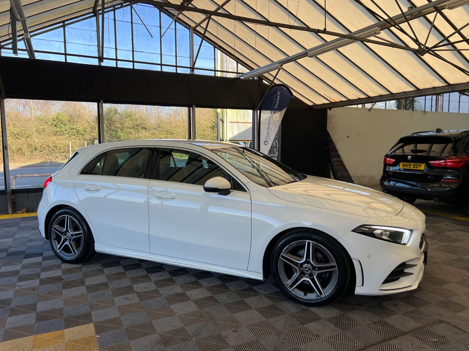 Used Mercedes-Benz A-Class 2019 for sale - 77656569: Photo 3