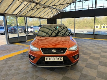 Used SEAT Arona 2018 for sale - 77930583: Photo