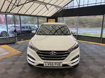 Used Hyundai TUCSON 2016 for sale - 76253856: Photo 2