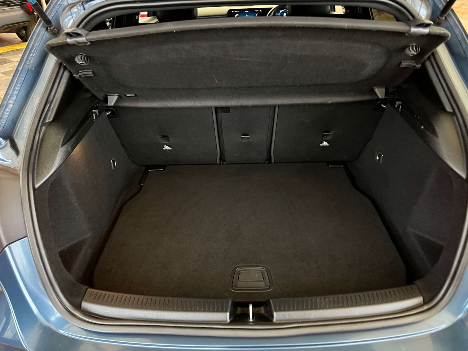 Used Mercedes-Benz A-Class 2021 for sale - 76541324: Photo 30