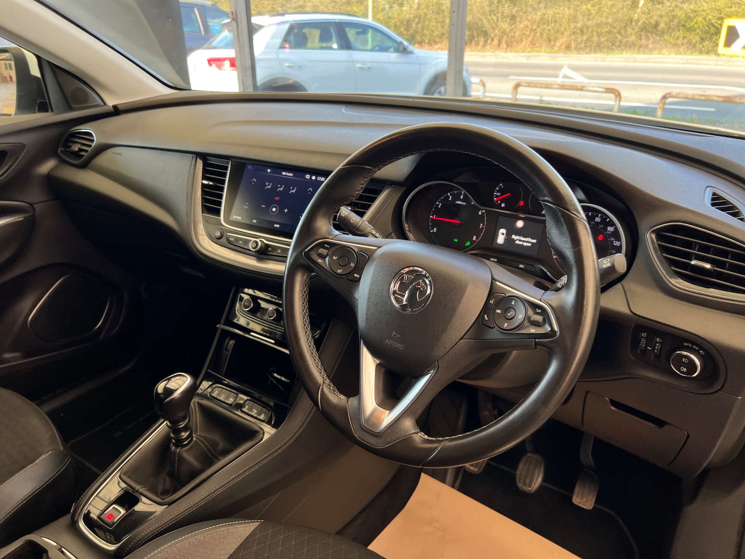 Used Vauxhall Grandland X 2018 for sale - 77979869: Photo 12