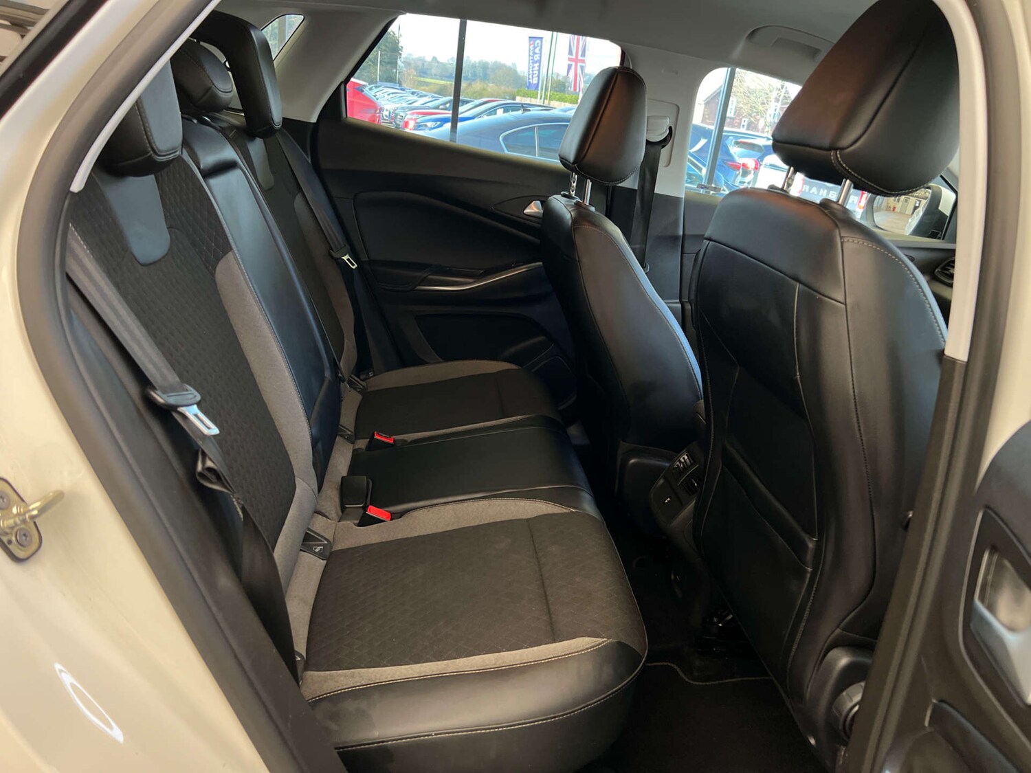 Used Vauxhall Grandland X 2018 for sale - 77979869: Photo 23