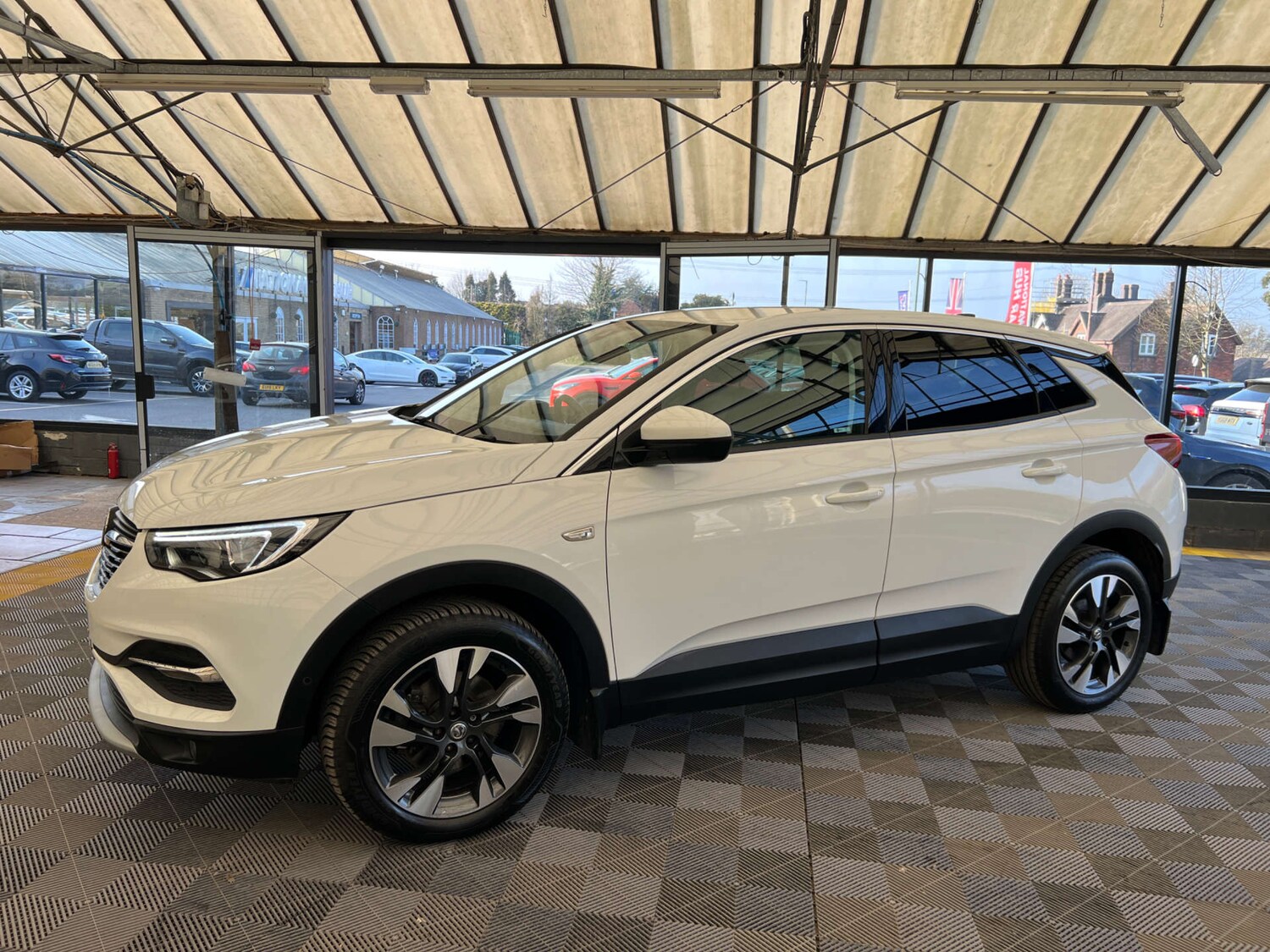 Used Vauxhall Grandland X 2018 for sale - 77979869: Photo 5