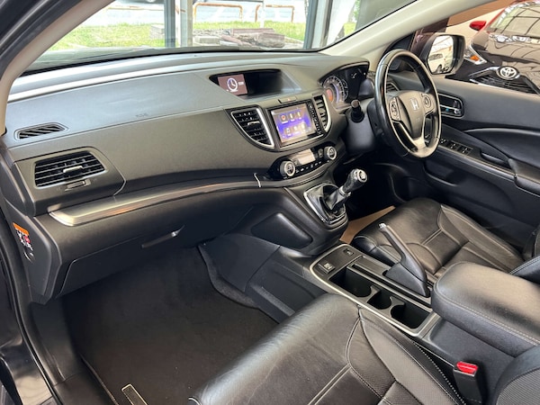 Used Honda CR-V 2017 for sale - 76097140: Photo 27