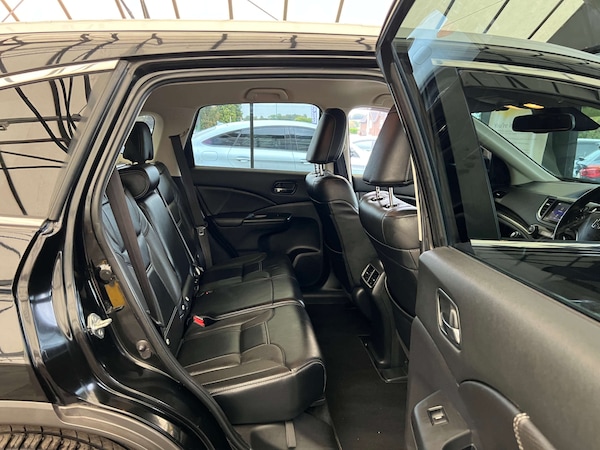 Used Honda CR-V 2017 for sale - 76097140: Photo 28