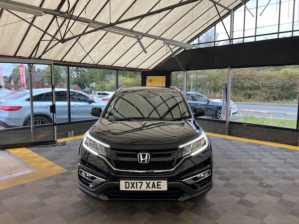Used Honda CR-V 2017 for sale - 76097140: Photo 3