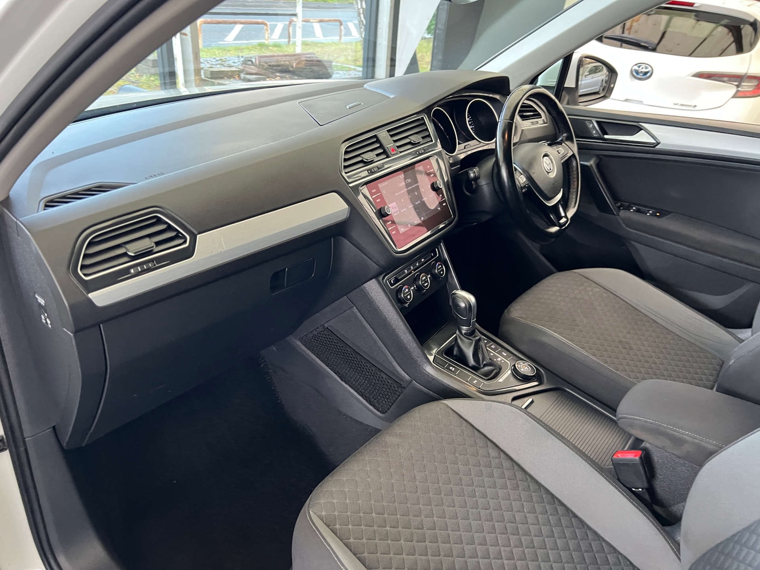 Used Volkswagen Tiguan 2017 for sale - 76848475: Photo 24