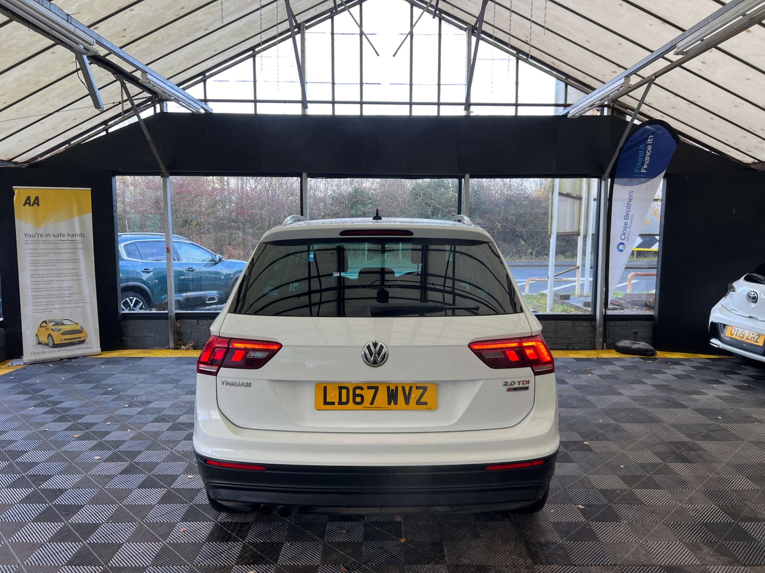 Used Volkswagen Tiguan 2017 for sale - 76848475: Photo 7