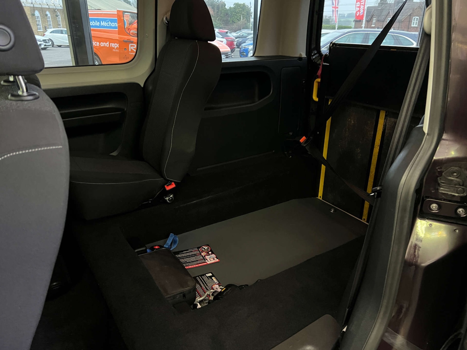 Used Volkswagen Caddy Life 2017 for sale - 77431885: Photo 17