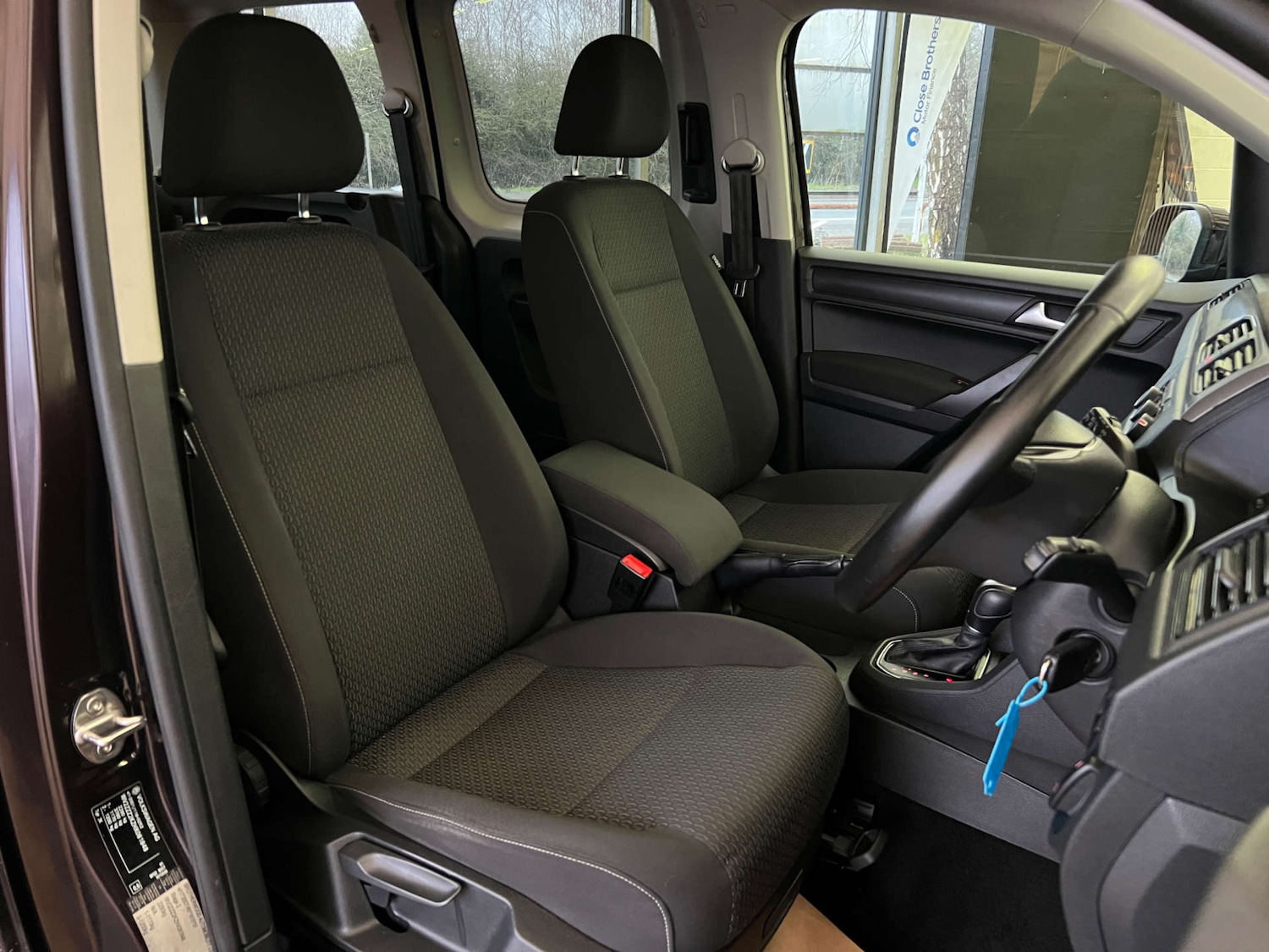 Used Volkswagen Caddy Life 2017 for sale - 77431885: Photo 8