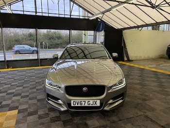 Used Jaguar XE 2017 for sale - 78165472: Photo