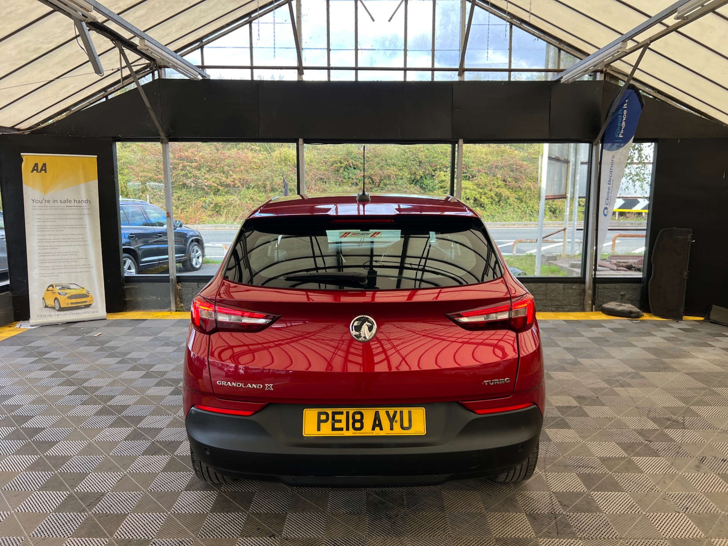 Used Vauxhall Grandland X 2018 for sale - 76120462: Photo 7