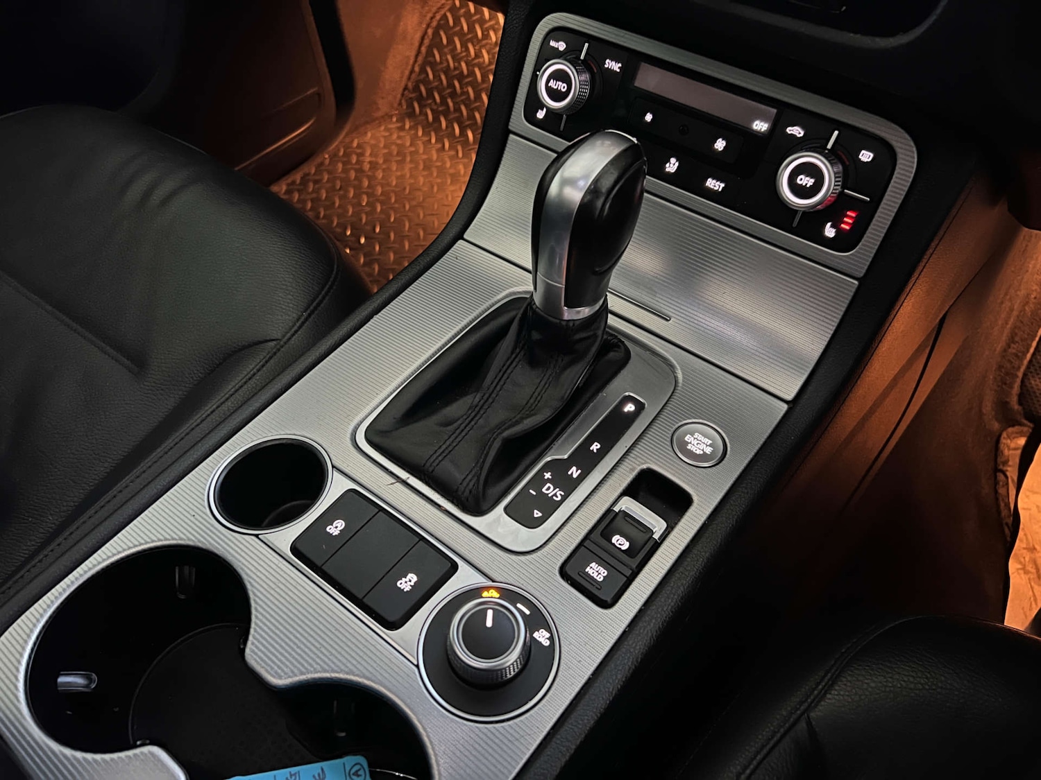 Used Volkswagen Touareg 2017 for sale - 77038538: Photo 16