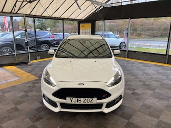 Used Ford Focus 2016 for sale - 76603740: Photo