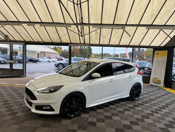 Used Ford Focus 2016 for sale - 76603740: Photo