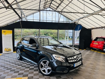 Mercedes-Benz - GLA