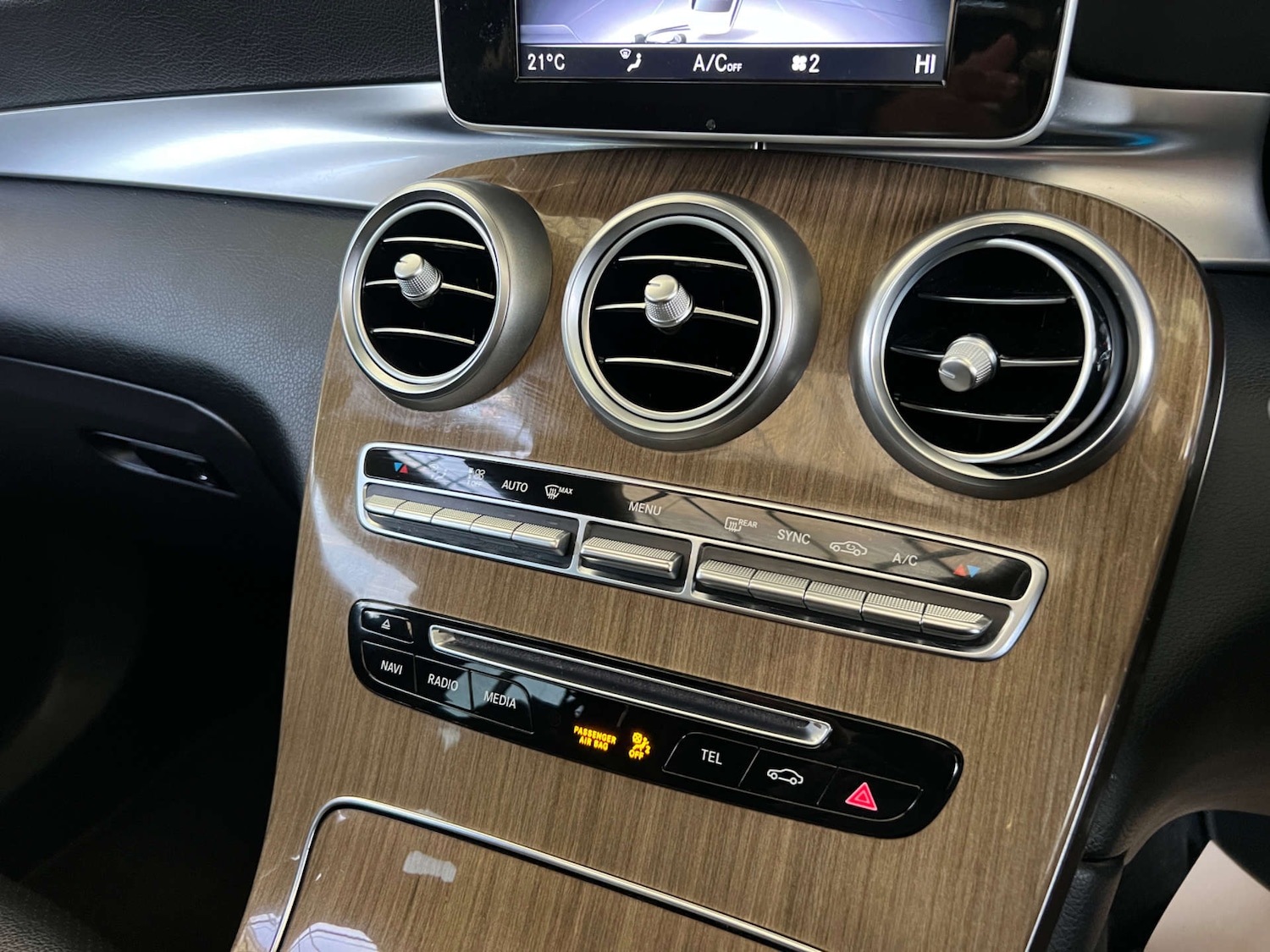 Used Mercedes-Benz GLC 2018 for sale - 76483204: Photo 22