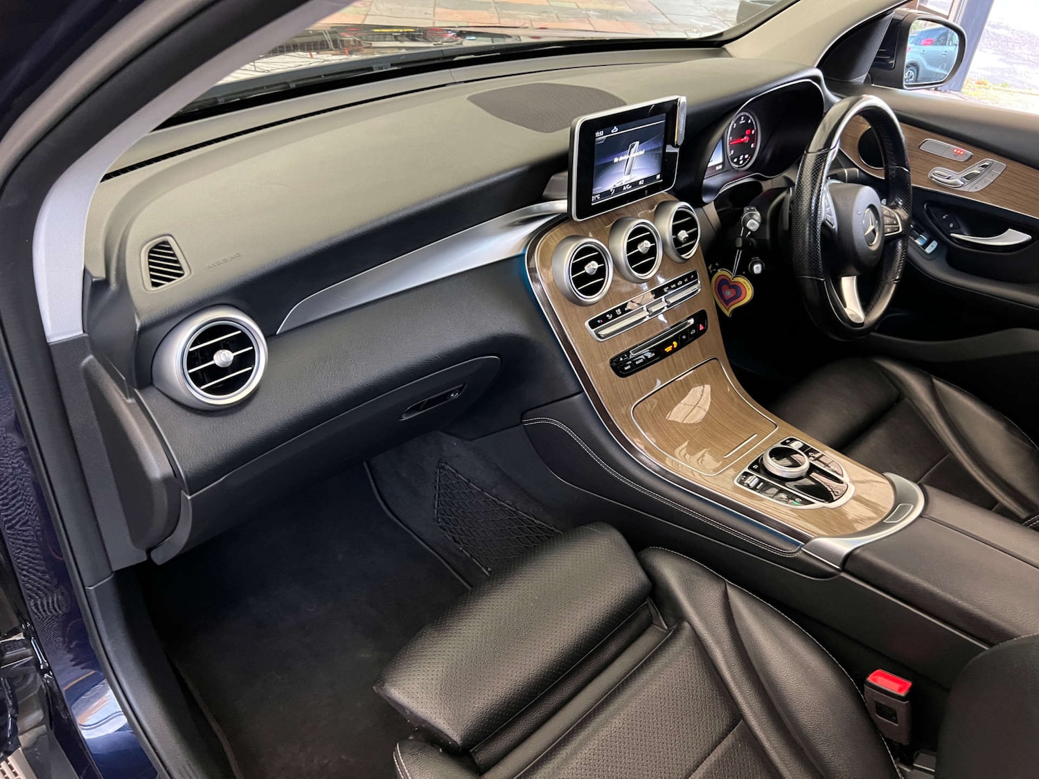 Used Mercedes-Benz GLC 2018 for sale - 76483204: Photo 30