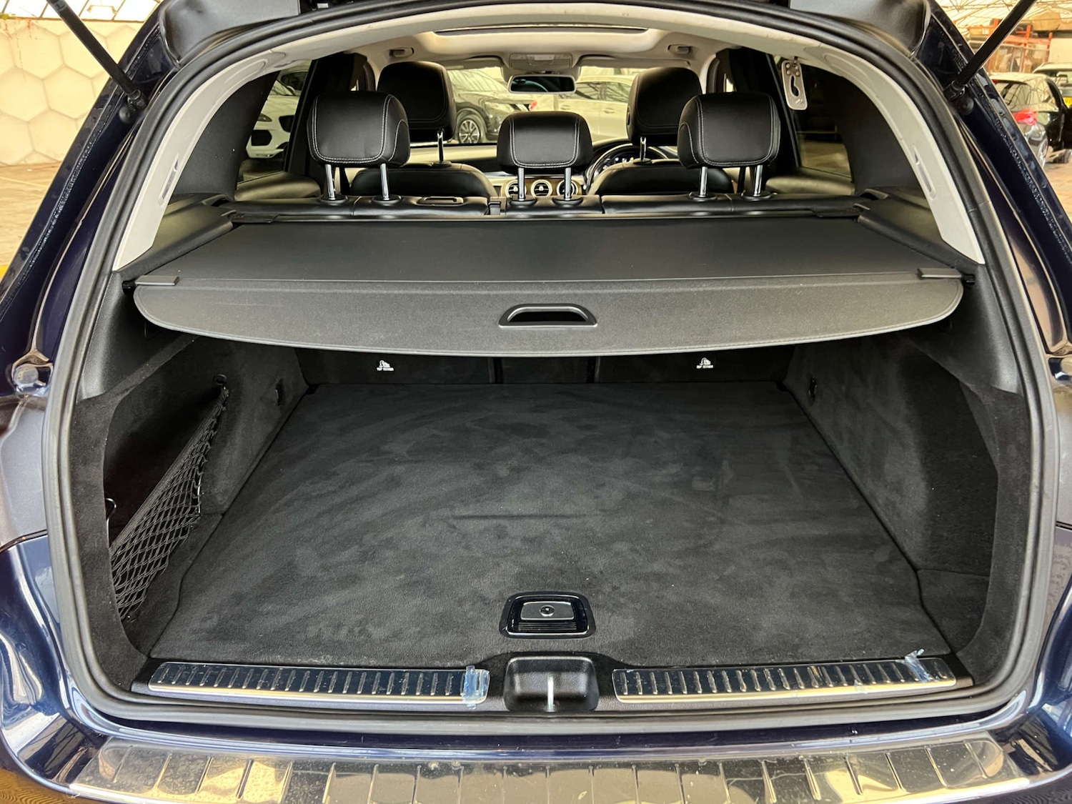 Used Mercedes-Benz GLC 2018 for sale - 76483204: Photo 34