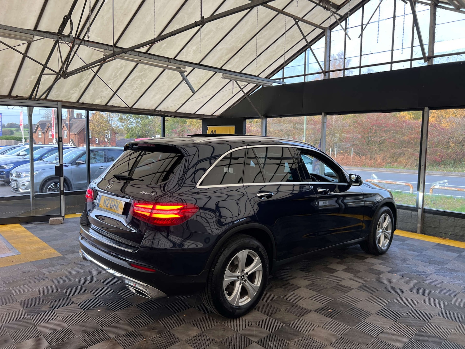 Used Mercedes-Benz GLC 2018 for sale - 76483204: Photo 7