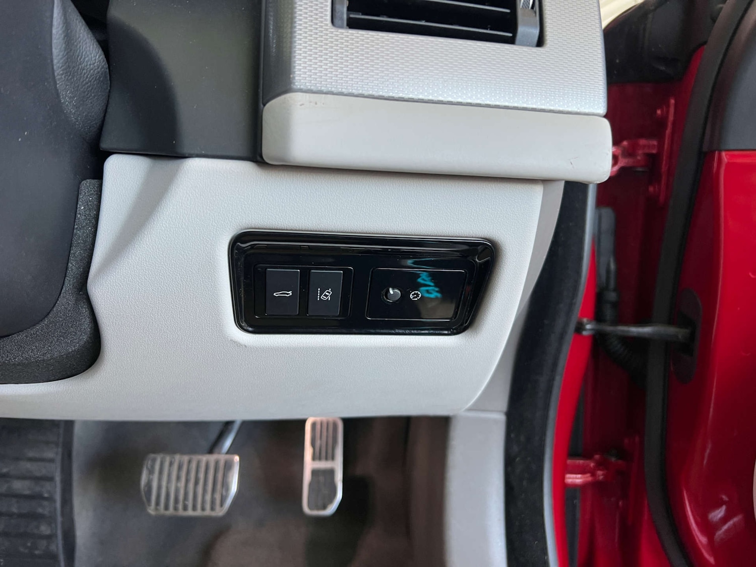 Used Jaguar XF 2019 for sale - 76375873: Photo 18