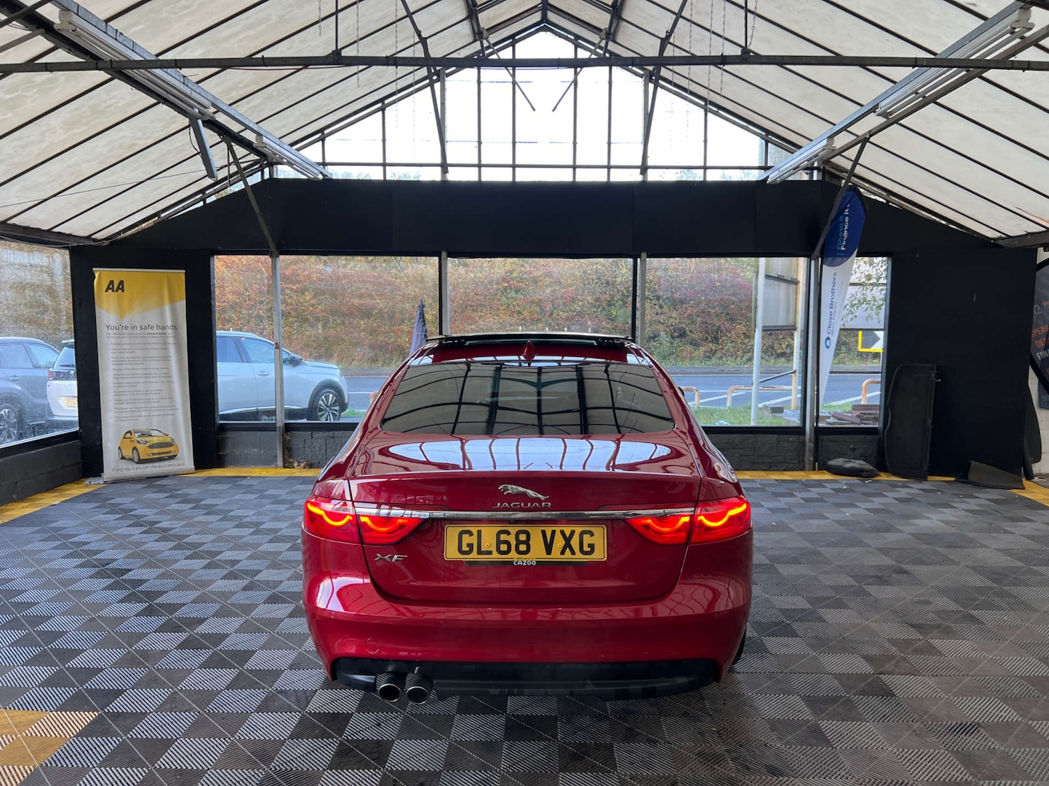 Used Jaguar XF 2019 for sale - 76375873: Photo 7