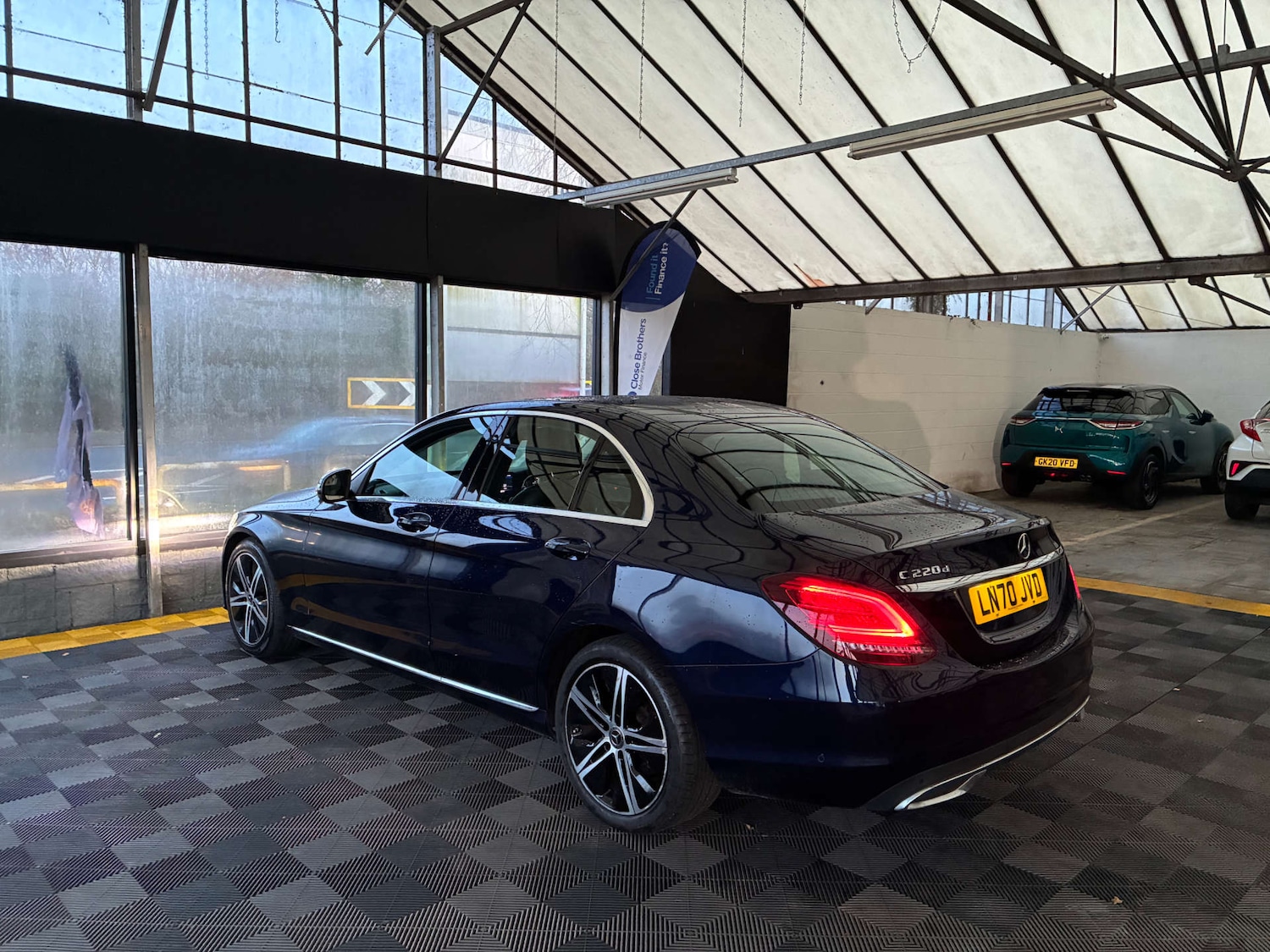 Used Mercedes-Benz C Class 2020 for sale - 77240416: Photo 5