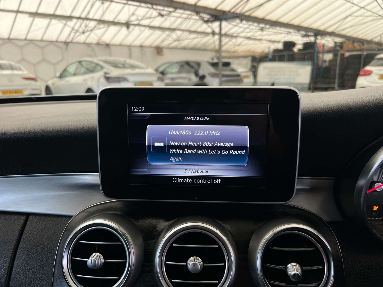 Used Mercedes-Benz C Class 2018 for sale - 77821662: Photo 19