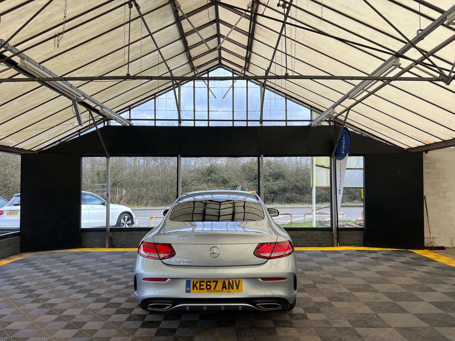 Used Mercedes-Benz C Class 2018 for sale - 77821662: Photo 8