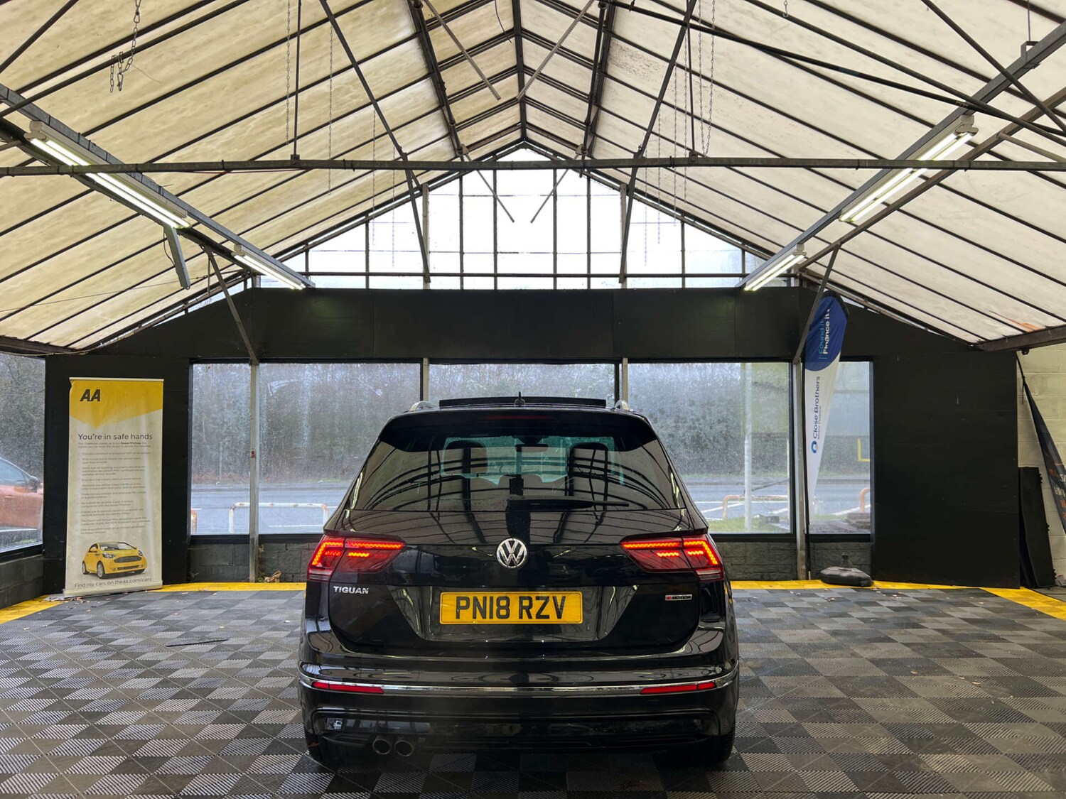 Used Volkswagen Tiguan 2018 for sale - 77547646: Photo 8