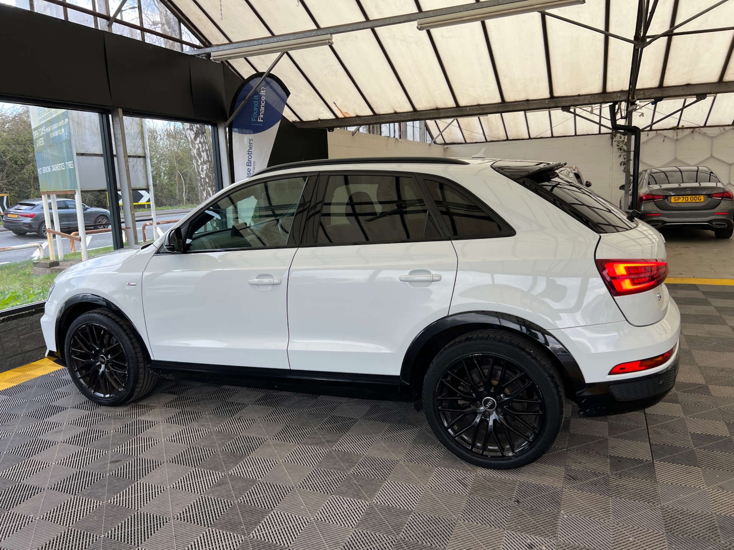 Used Audi Q3 2018 for sale - 78080711: Photo 7