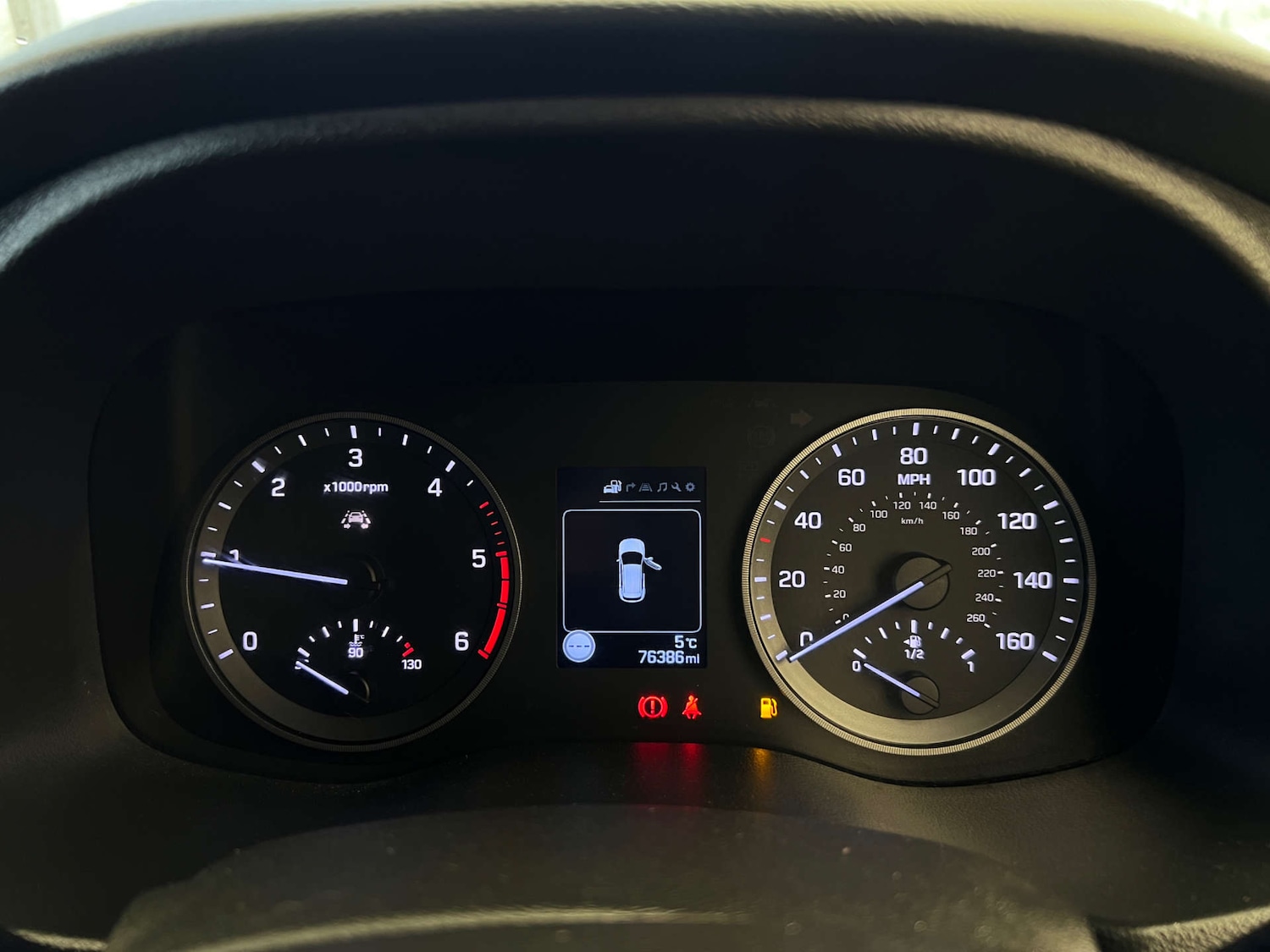 Used Hyundai TUCSON 2017 for sale - 77357563: Photo 11