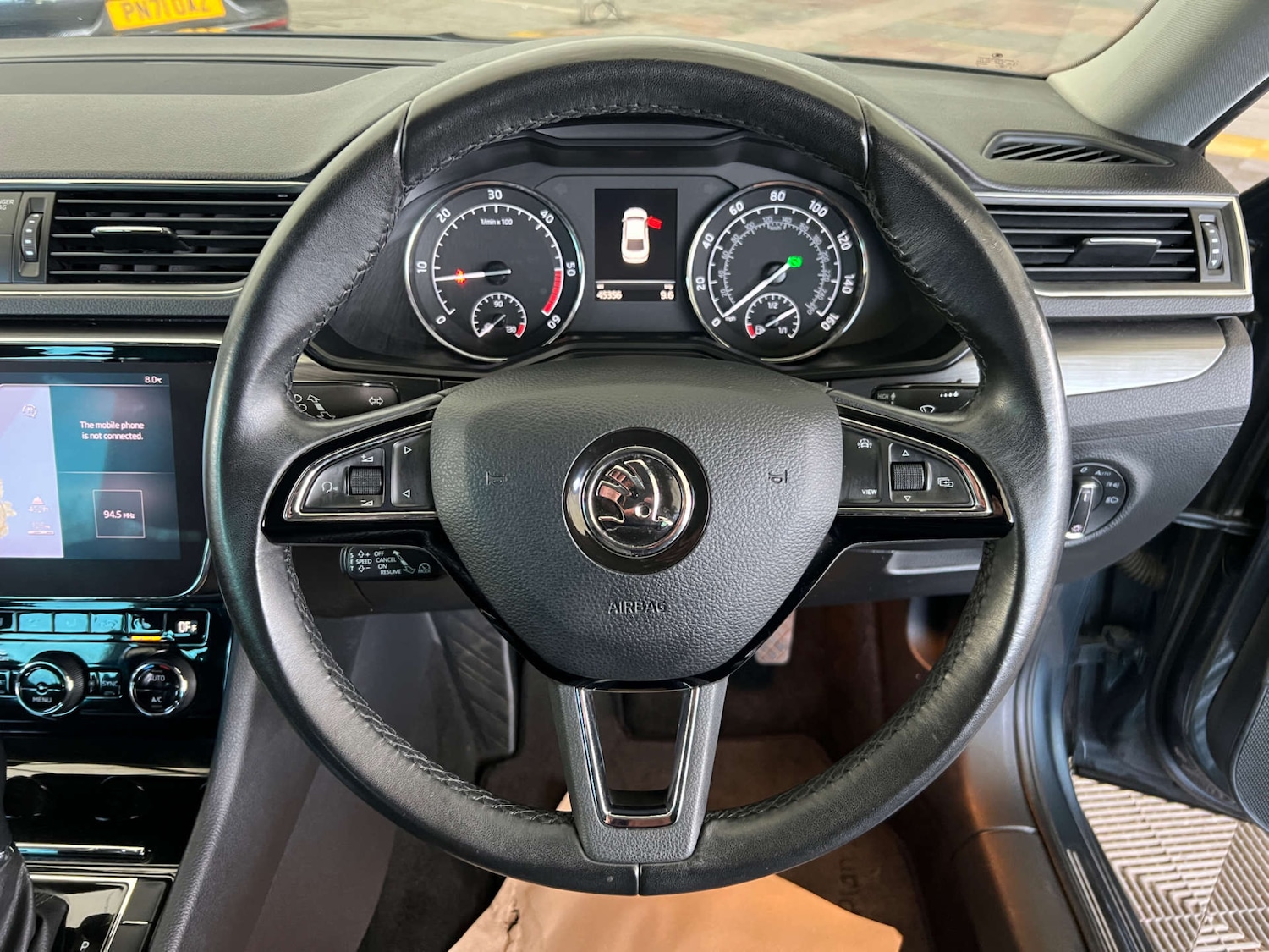 Used Skoda Superb 2019 for sale - 76971053: Photo 11