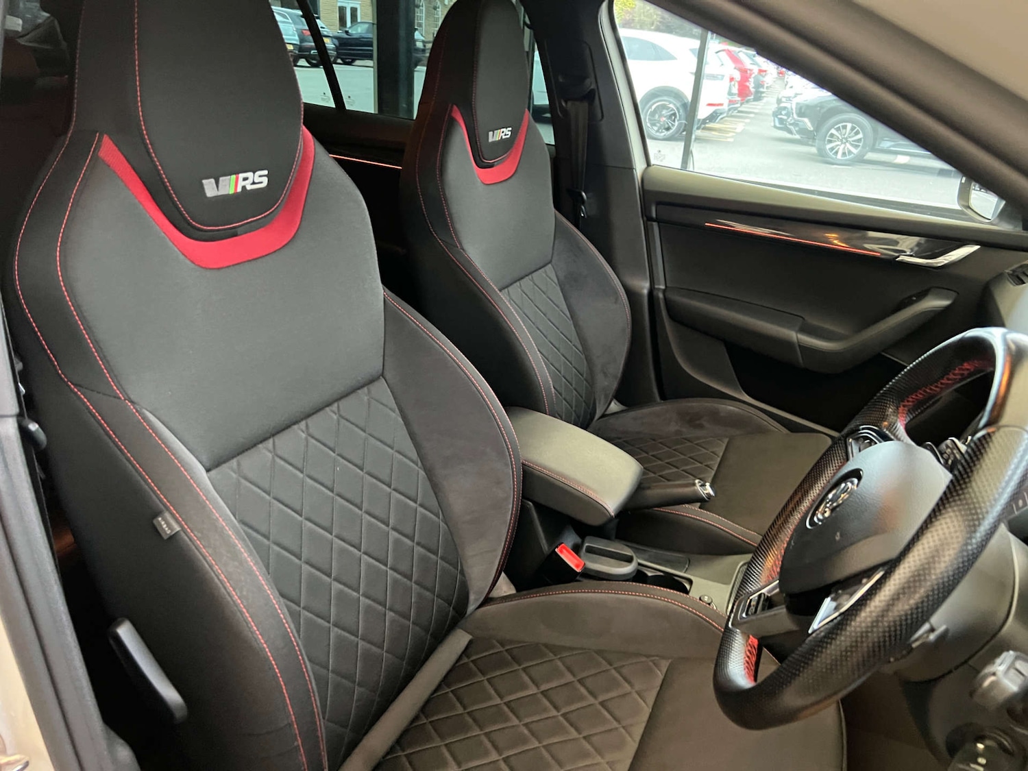 Used Skoda Octavia 2018 for sale - 76231895: Photo 2