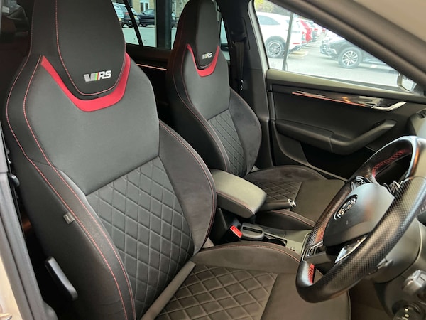 Used Skoda Octavia 2018 for sale - 76231895: Photo 2