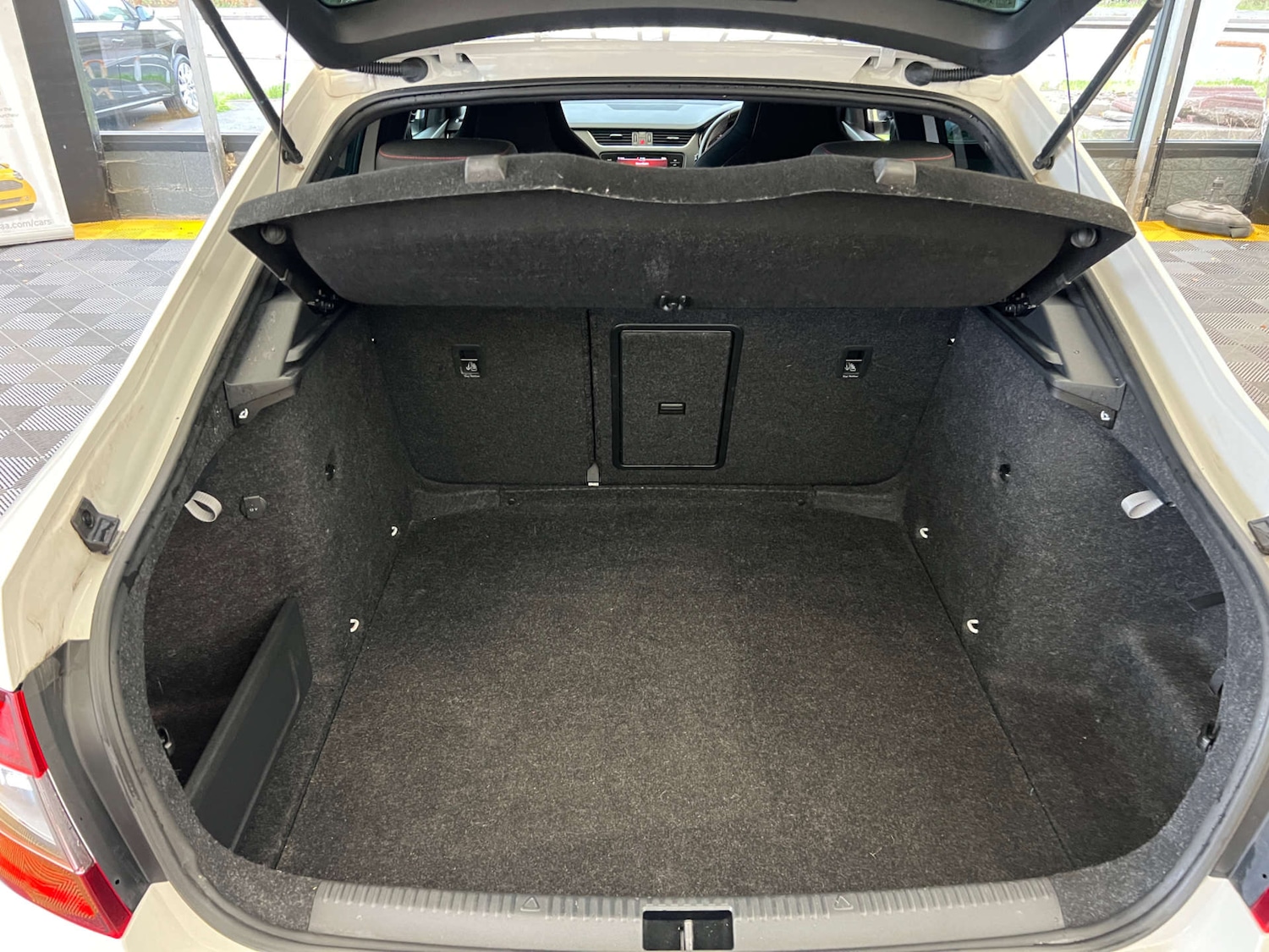 Used Skoda Octavia 2018 for sale - 76231895: Photo 30