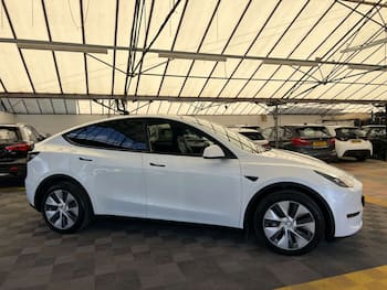 Used Tesla Model Y 2023 for sale - 79625249: Photo
