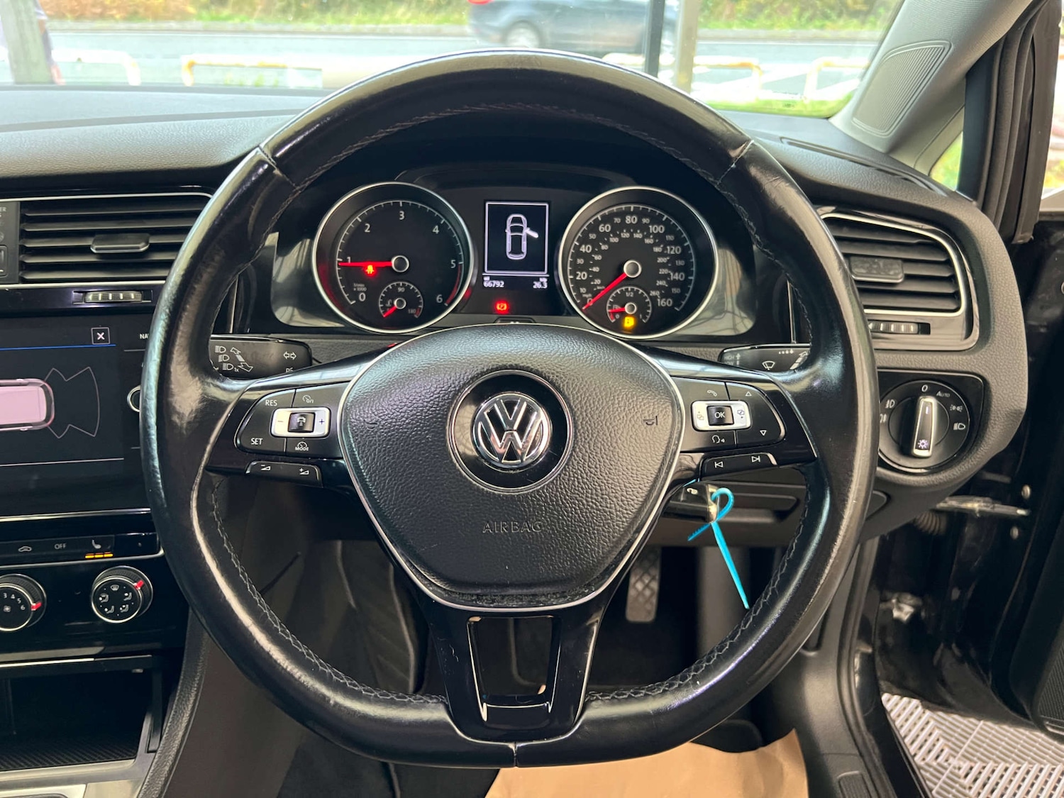 Used Volkswagen Golf 2017 for sale - 76363973: Photo 13