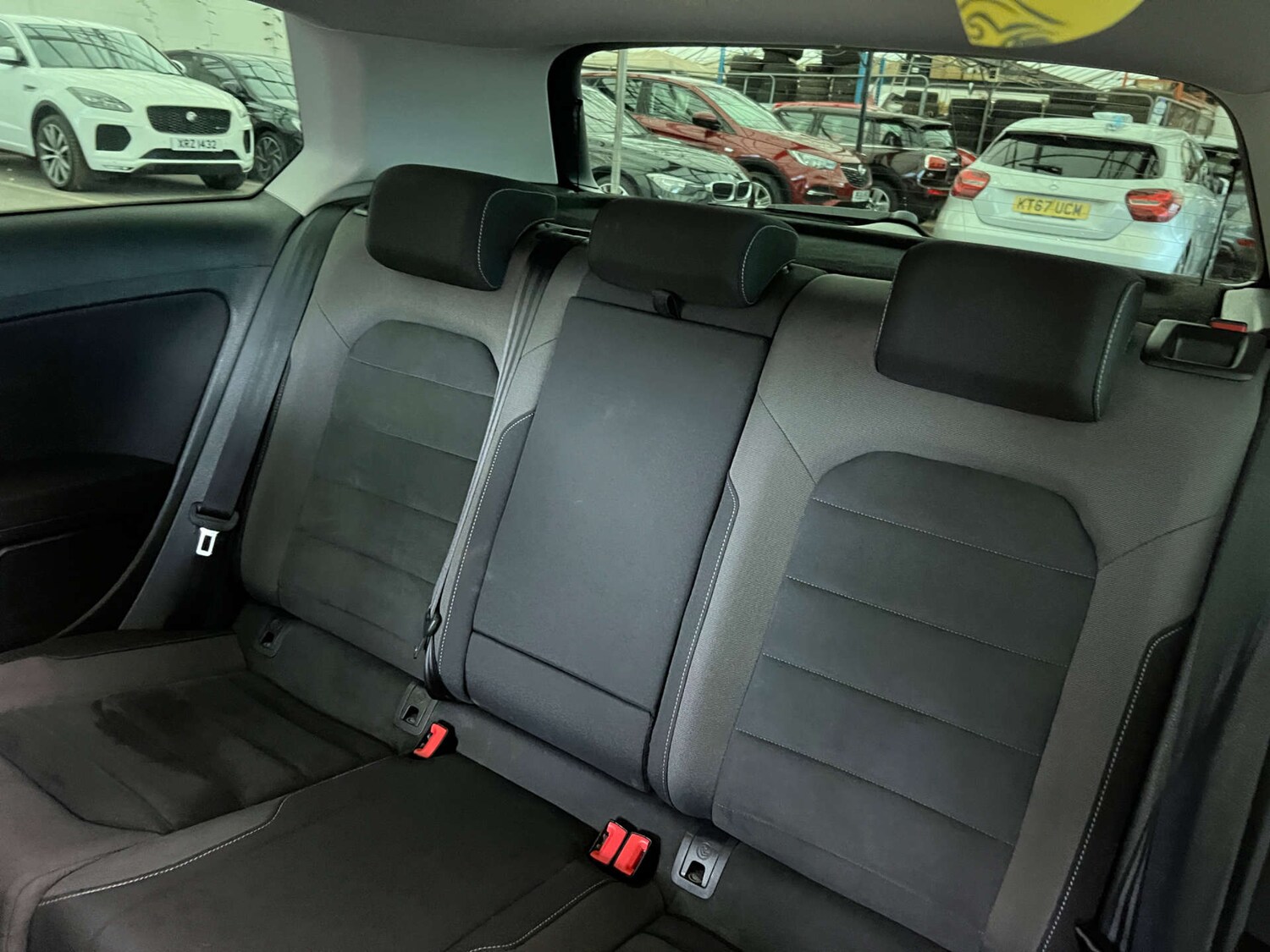 Used Volkswagen Golf 2017 for sale - 76363973: Photo 24