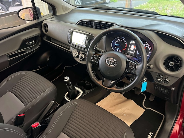 Used Toyota Yaris 2018 for sale - 76287452: Photo 12