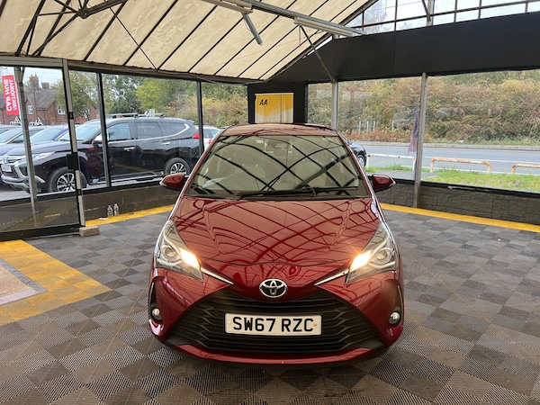 Used Toyota Yaris 2018 for sale - 76287452: Photo 3