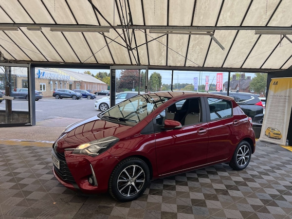 Used Toyota Yaris 2018 for sale - 76287452: Photo 4