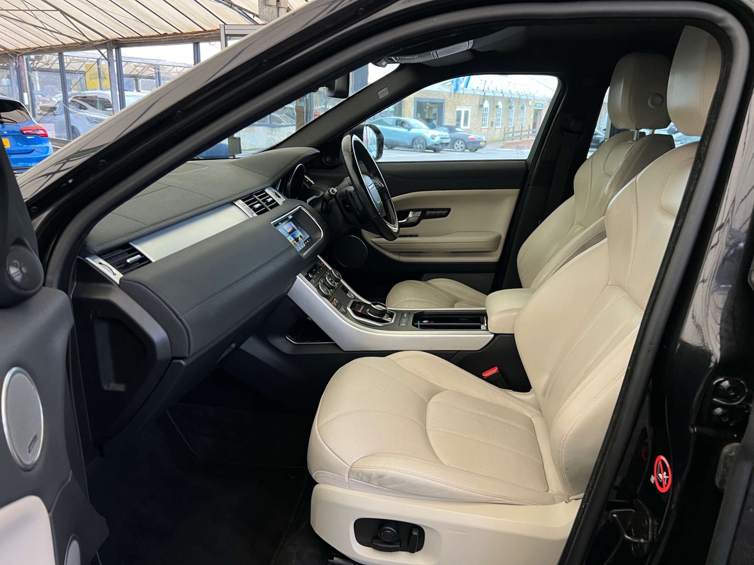 Used Land Rover Range Rover Evoque 2017 for sale - 77335736: Photo 27