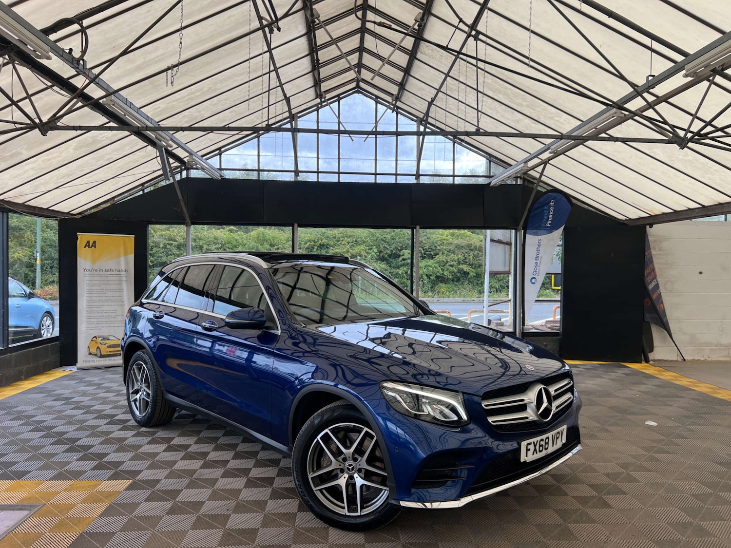 Used Mercedes-Benz GLC 2018 for sale - 76601978: Photo 1