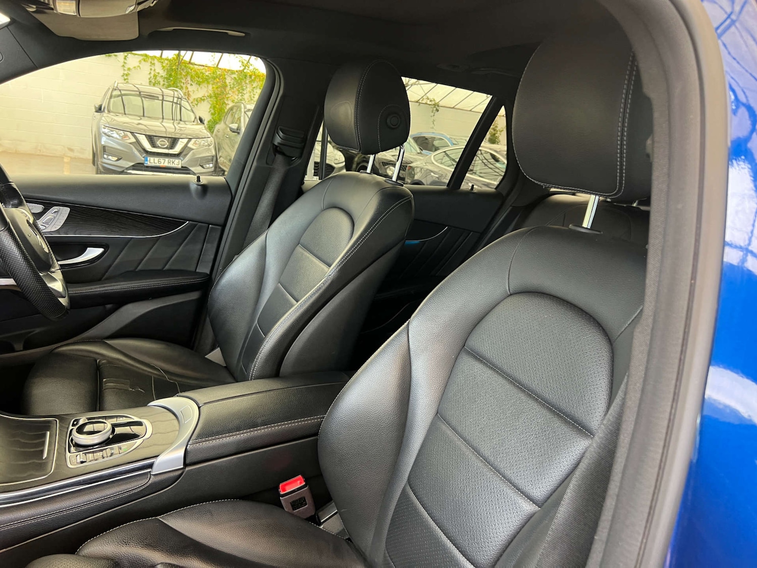 Used Mercedes-Benz GLC 2018 for sale - 76601978: Photo 27