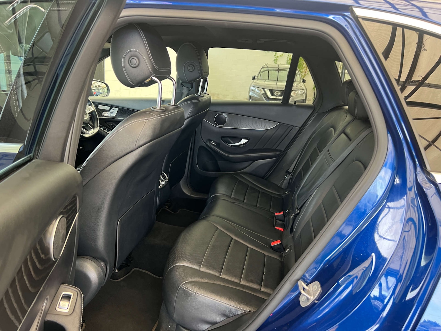 Used Mercedes-Benz GLC 2018 for sale - 76601978: Photo 30