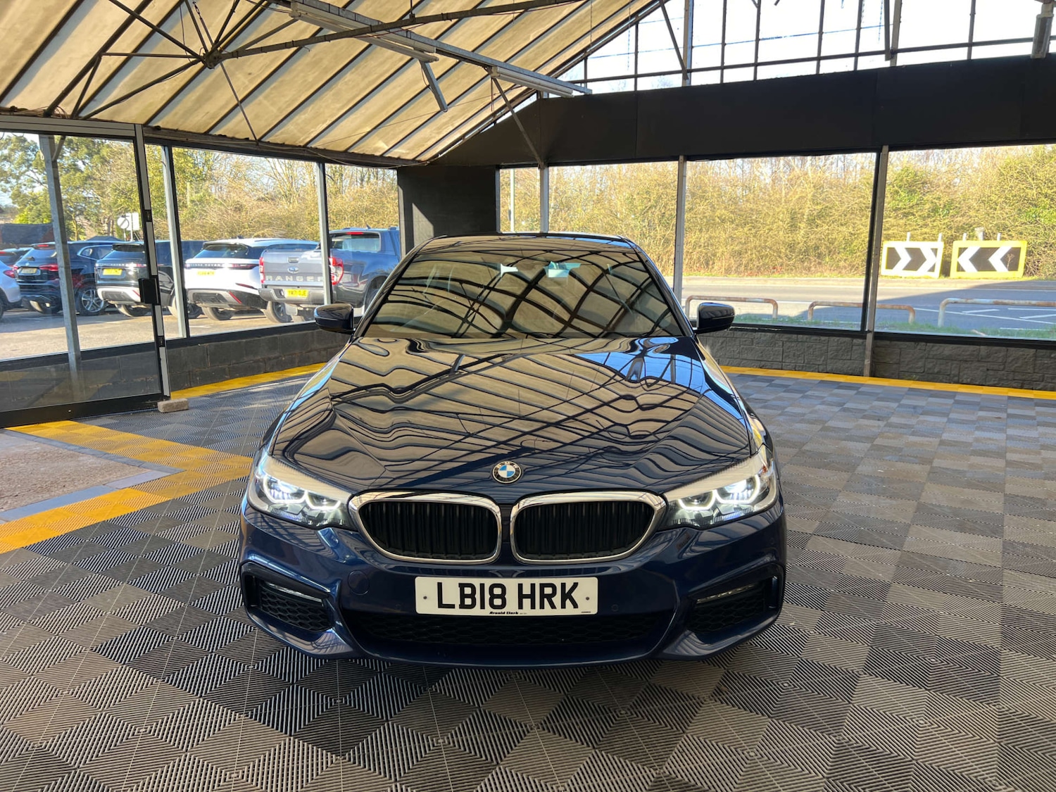 Used BMW 5 Series 2018 for sale - 77930569: Photo 4