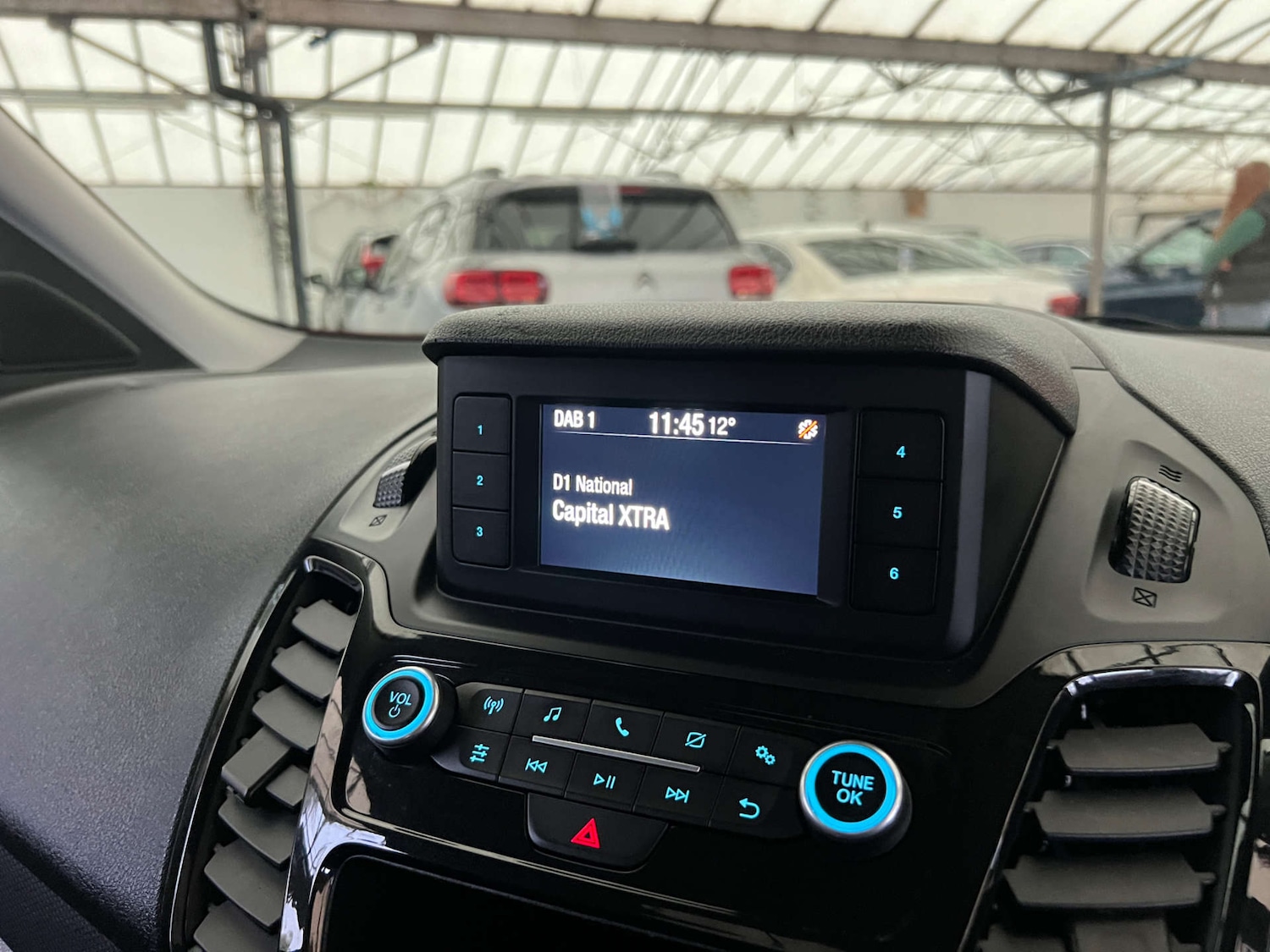 Used Ford Grand Tourneo Connect 2020 for sale - 76601578: Photo 21